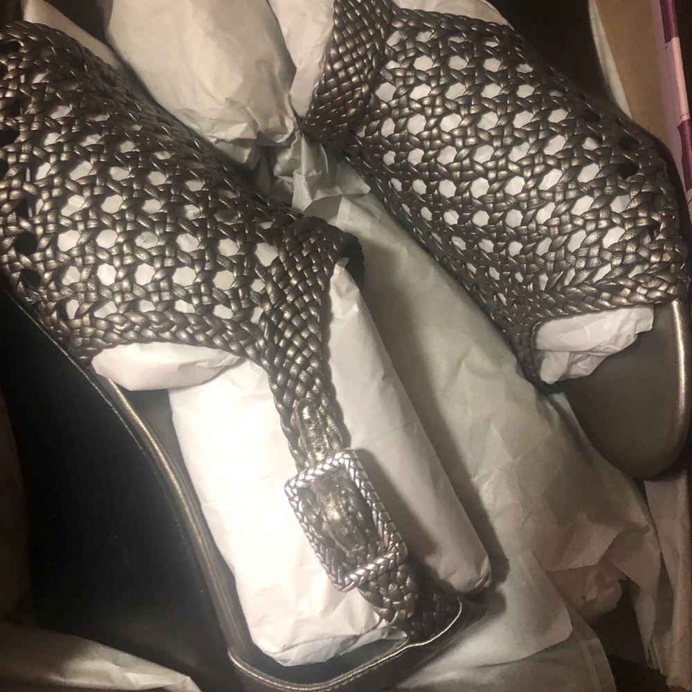 NWT Brighton Pewter “Realm” style shoes